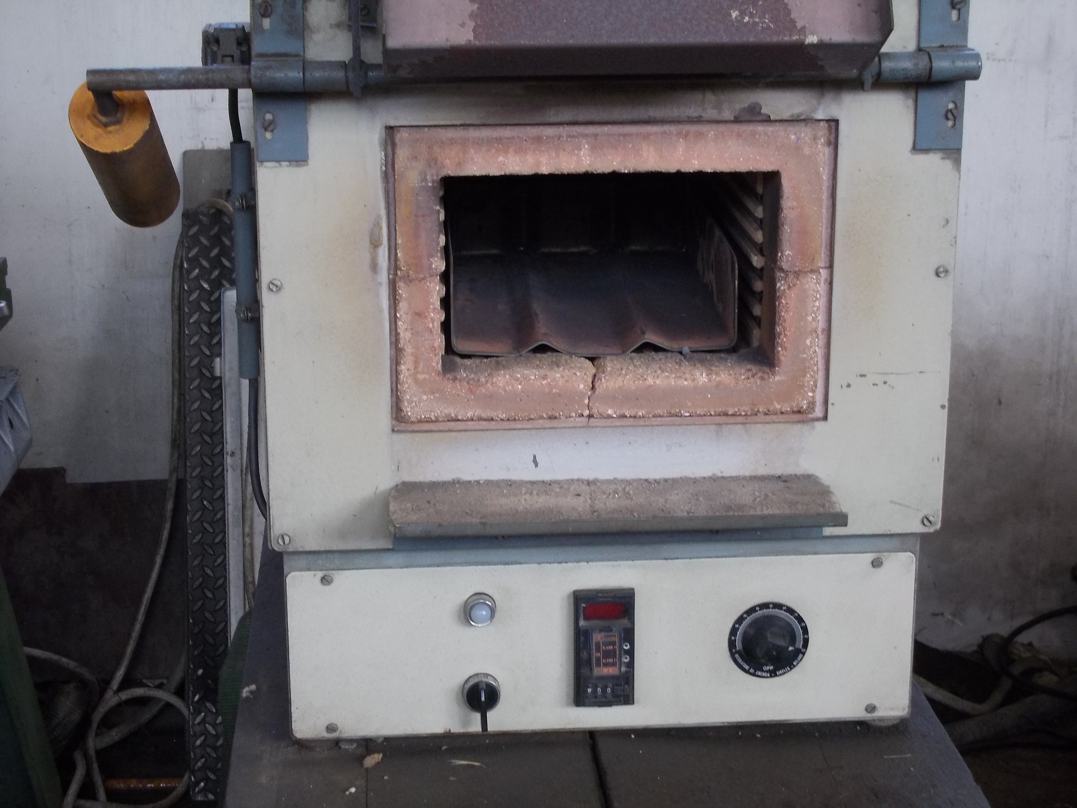Forno elettrico per trattamento dei metalli SPREAFICO R in vendita - foto 3